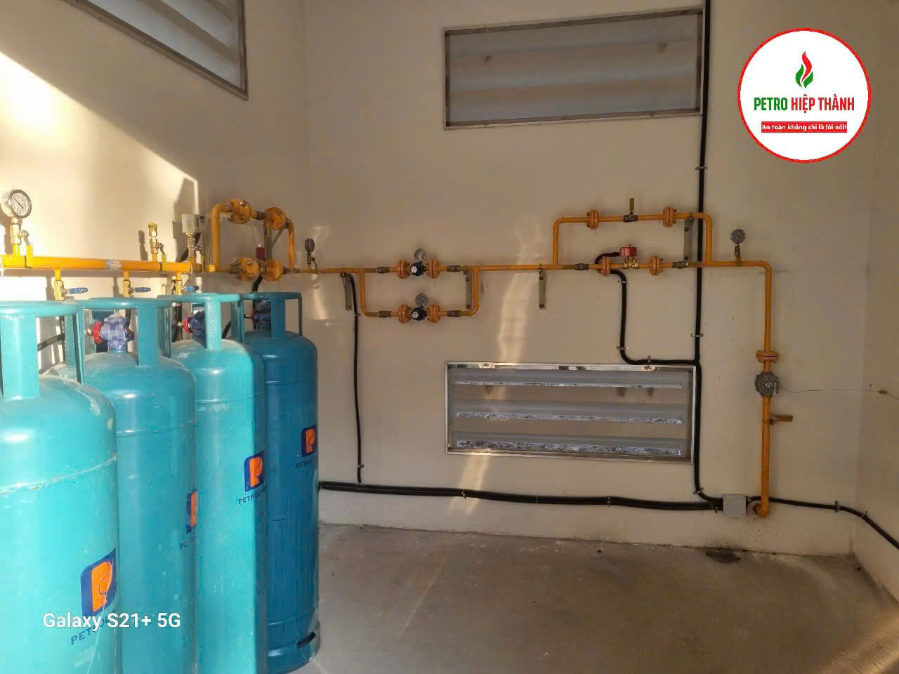 Hình ảnh thi công hệ thống gas công nghiệp (34)