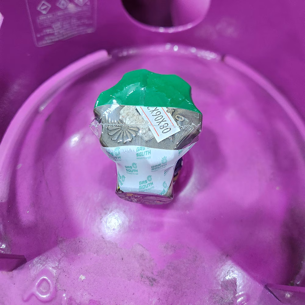 Bình gas công nghiệp 45kg chính hãng có tem niêm phong chống giả Bình gas công nghiệp 45kg chính hãng có tem niêm phong chống giả